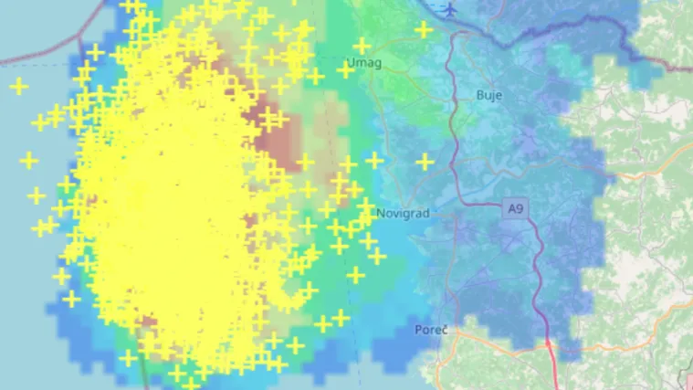 Opasno grmljavinsko nevrijeme stiglo je do Istre: 'Izgledalo je kao pijavica koju sam do sada vidjela samo na slikama'