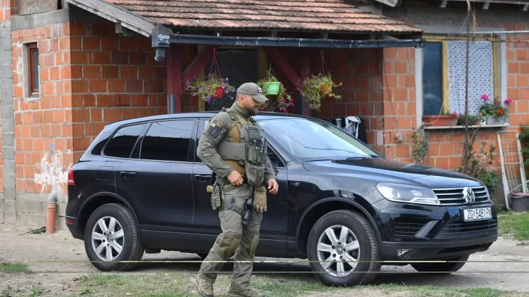 Suprug ubijene: 'Jedan je uzeo automatsku pu&scaron;ku i počeo rafalno pucati. Do svađe je do&scaron;lo zbog problematičnog dečka'