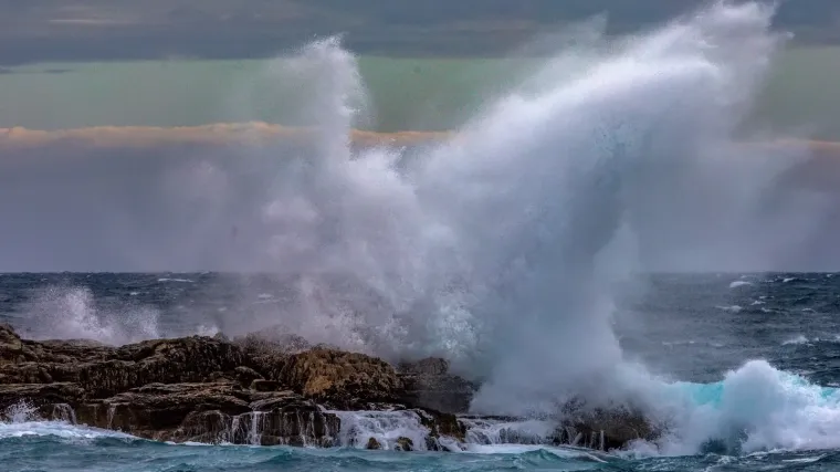 Ki&scaron;a, pljuskovi i grmljavina; Meteorologinja upozorava: 'Podsjećat će na ranu jesen. Stabilizacije za sada nema na vidiku'