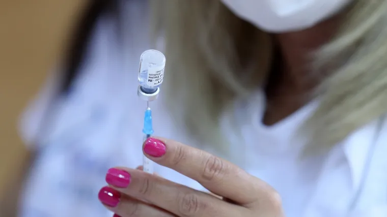 Studija na 29 milijuna cijepljenih: Evo kolike su zapravo &scaron;anse za krvne ugru&scaron;ke od AstraZenece i moždani udar od Pfizera