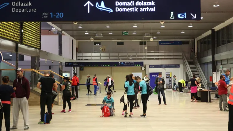 U Hrvatsku stiglo 19 afganistanskih državljana: Tri obitelji s djecom i jedan samac