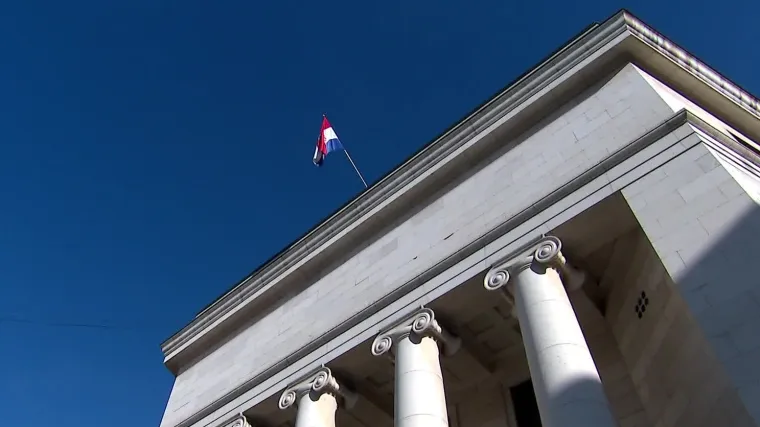 Novi udar na vi&scaron;e od 800.000 građana. &Scaron;to kaže HNB i može li to spriječiti?