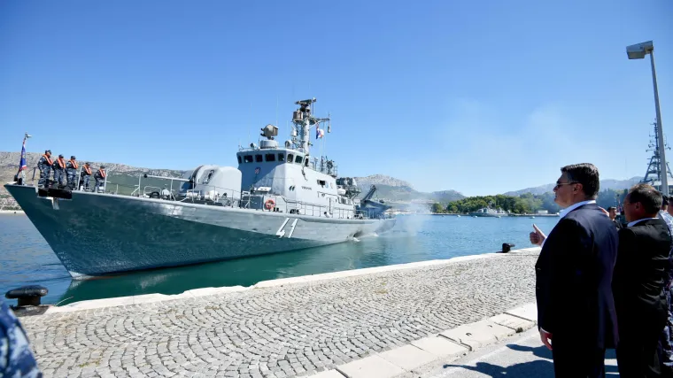 Milanović o obnovi: 'Izgubit ćemo Petrinju ako se ovako nastavi. Nije bit priče da netko bude stalno u &scaron;atoru'