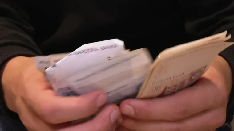 RTL Danas analizira kako je do&scaron;lo do dugova i pre&scaron;utnog prekoračenja