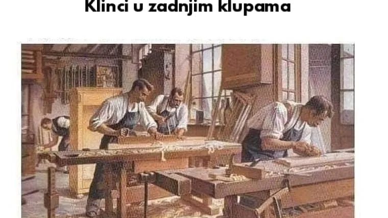 U zadnjim klupama