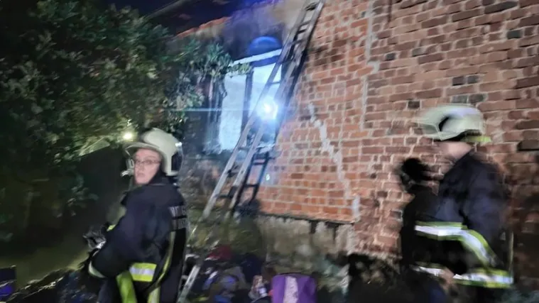 Gorjela soba gdje su djeca spavala: Zbog požara u Murskom Sredi&scaron;ću dvoje djece zavr&scaron;ilo u bolnici