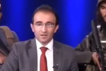 VIDEO Jeziva snimka na TV-u: Prestavljeni voditelj čita vijesti okružen naoružanim talibanima. 'Ne bojte se'
