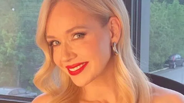 Jelena Rozga očitala lekciju iz zavođenja u oskudnim krpicama: Pa vi sad budite faca i nemojte zumirati...