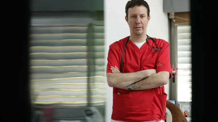 Dr. Srića uzvraća Laucu na tvrdnju da 'mjere treba ukinuti': 'Imat ćemo dnevno 30 umrlih od covida za mjesec dana'