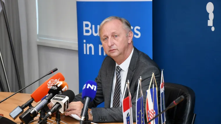 Kutinu trese skandal s uhljebljivanjem! Babić o Cvrtili: 'Radnici su se žalili na prijetnje. Ovo ima osvetnički karakter'