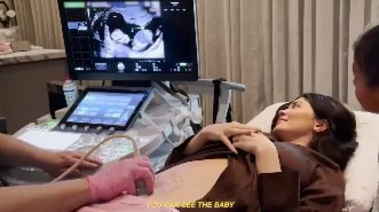 Kylie Jenner objavila da čeka drugo dijete u najslađem videu na svijetu: Ostale Kardashianke plaču od sreće