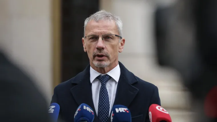 Guverner HNB-a otkriva kad i kako će urediti pre&scaron;utne minuse: 'Za njih će vrijediti &scaron;to vrijedi i za dopu&scaron;tene minuse'