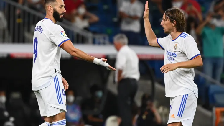 Modrić dirigirao veznim redom, skoro se i upisao u strijelce pa uz ovacije napustio teren, Camavinga imao debi iz snova