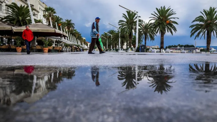 Do sredine tjedna sunčano i vruće, a onda dolazi promjena: Temperature će biti niže, očekuju nas pljuskovi