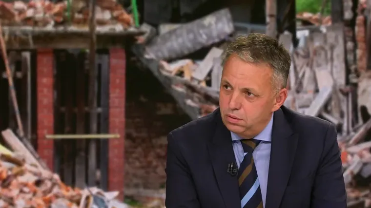 Prvi čovjek obnove Banovine: 'Naručujemo 1000 tipskih kuća a dok ne budu gotove 500 obitelji preko zime ćemo smjestiti u državne stanove'