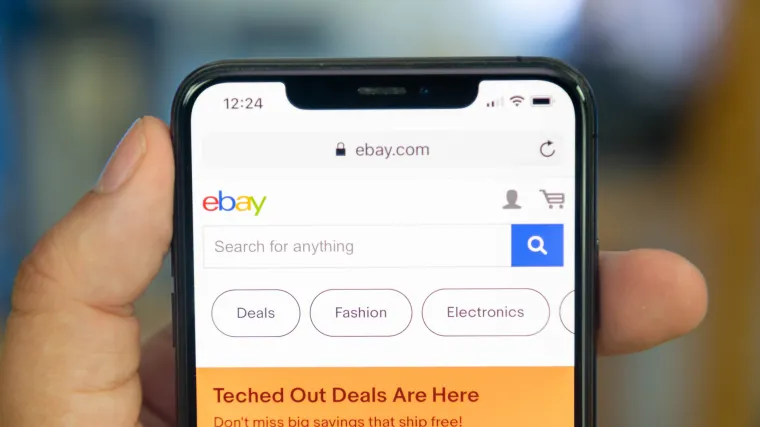 Mladić želio prodati kapu na eBayu za jedan euro, a sada bi mogao platiti kaznu od 4.000 eura. Pripazite da se to i vama ne dogodi