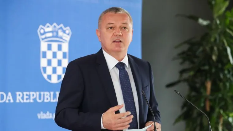 Nakon ostavke Posavca, HDZ će za župana kandidirati ministra Darka Horvata?