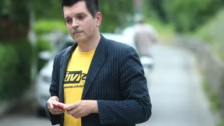Biv&scaron;i zastupnik Živog zida bio antivakser, pa obolio i sad kaže: 'Korona nije ni prehlada ni gripa. Bacalo me je u očaj'