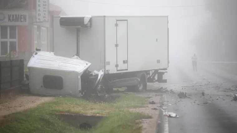 Policija otkrila detalje nesreće u kojoj je poginula 19-godišnja djevojka, tragediju skrivio mladi vozač BMW-a