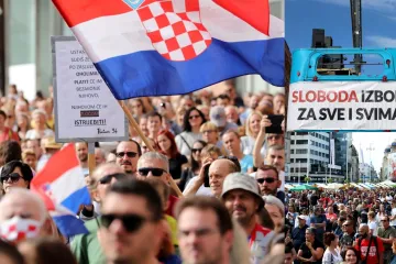 Koliko nas je pandemija podijelila? U RTL Dosjeu analiziramo pobunu protiv maski, mjera, cijepljenja, ali i stožera