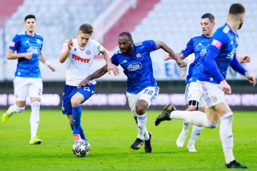 Evo kad će se igrati odgođeni derbi Hajduka i Dinama