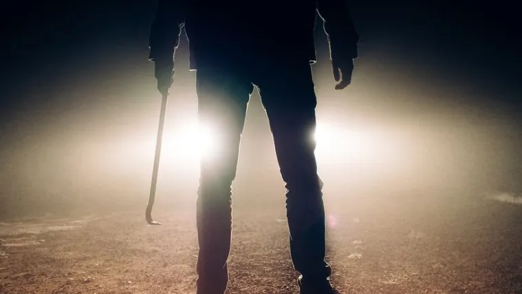 Napad u vikendici: Trojac u mrklo doba noći pretukao mu&scaron;karca!