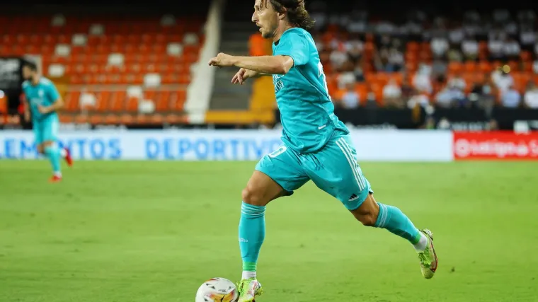 Modrić se izjednačio s jednom od najvećih legendi Reala, Ancelotti prokomentirao njegovu igru: 'Nije točno to &scaron;to govorite za Luku'