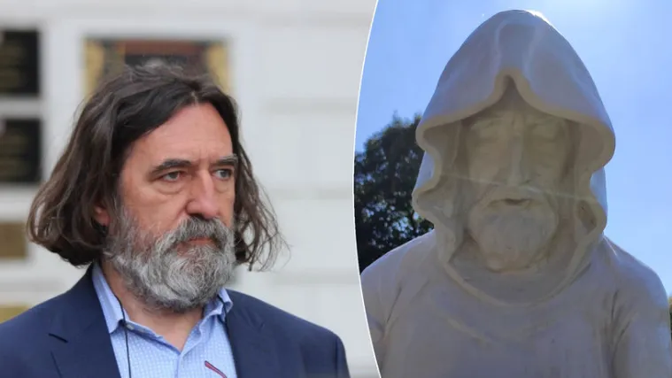 Osvanula skulptura 'redovnika Čehoka': 'Naredili su kiparu da mora sklesati nos skulpturi jer previ&scaron;e podsjeća na mene'