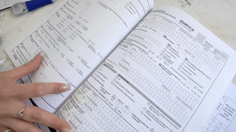 Popisivači danas kreću od vrata do vrata: Evo kako ćete ih prepoznati i biti sigurni da nije riječ o prevarantima