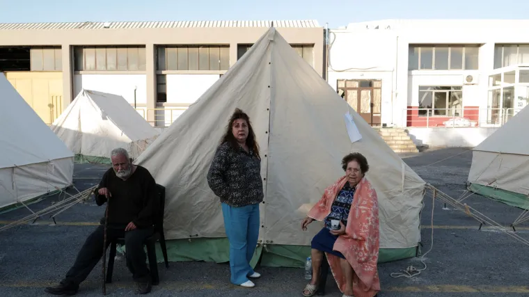 FOTO Novi potres od 5,3 po Richteru pogodio Kretu! Tisuće ljudi noć su provele u &scaron;atorima i automobilima