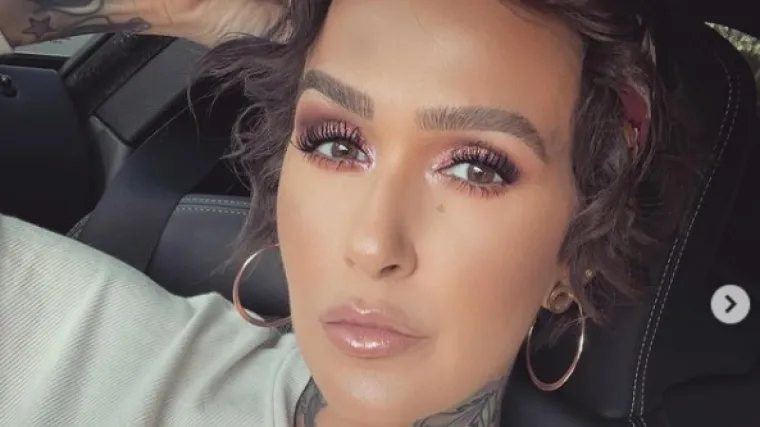 Iznenada preminula popularna Mel Thompson, YouTuberica i viza&scaron;istica koju su obožavale žene diljem svijeta