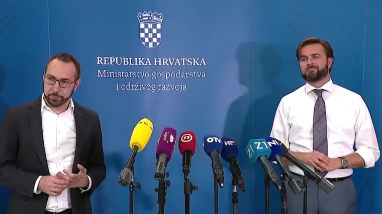 Ministar Ćorić o pucanju vodovodnih cijevi: 'Dok se ne dogode ovakve situacije, sanacija najče&scaron;će nije top tema'