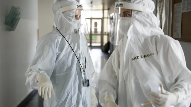 Stožer objavio nove brojke: Preminulo je 12 ljudi, imamo gotovo 9000 aktivnih slučajeva zaraze koronom