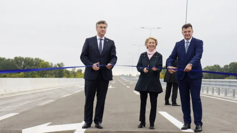 Otvoren most Svilaj preko rijeke Save: Tegeltija i Von der Leyen prerezali vrpcu