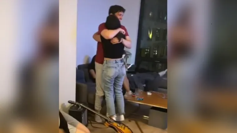 Priredila dečku romantično iznenađenje, a sada drhti zbog hrpe detalja koje su drugi uočili na snimci: 'Curo, taj tebi nije vjeran'