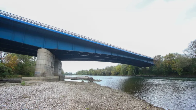 FOTO Je li most Sava siguran za vožnju? Inženjer objasnio &scaron;to se zapravo događa i poručuje: 'Ne možemo reći do kada će ovo trajati'