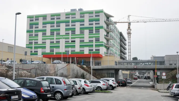 Tragedija u Puli: Preminuo 15-godi&scaron;njak. Bio je bolestan mjesecima, roditelji ga nisu odveli liječniku