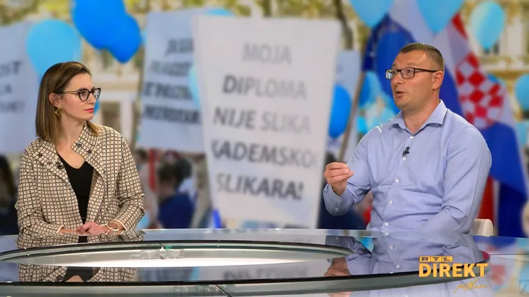 Pogledajte žustru raspravu u Direktu: 'Nuspojave se ne prijavljuju', 'Van zdrave pameti je da mlade zdrave osobe imaju te&scaron;ke komplikacije'