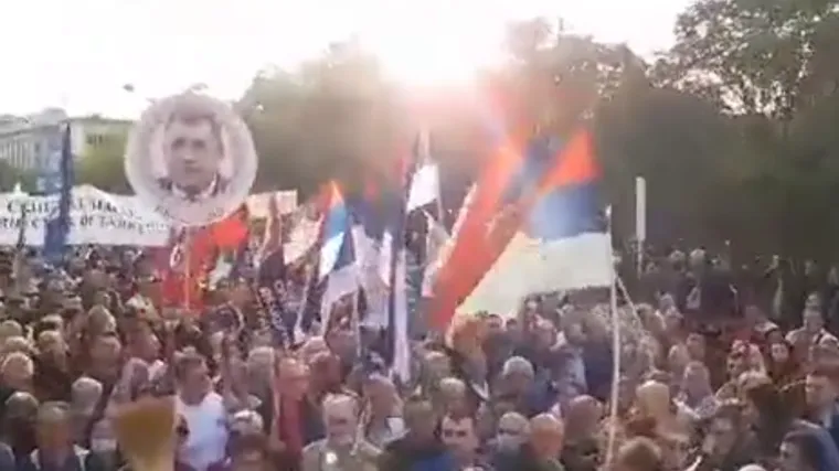 VIDEO Tisuće u Banjoj Luci prosvjedovale protiv režima Milorada Dodika: 'Crvena banda ima 15 dana da ispuni na&scaron;e zahtjeve'