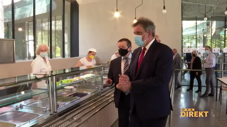 Đukanović, pa Rusi na Lo&scaron;inju, pa sin Fuchsa: 'Riječ Croatia se spominje 7500 puta, možete očekivati nove priče'