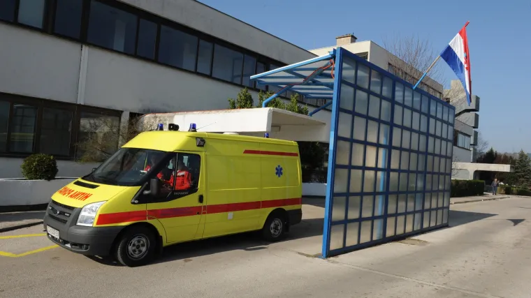 Četvero djelatnika &scaron;ibenske bolnice odbilo test, udaljeni su s posla: Dana&scaron;nji dan im neće biti plaćen