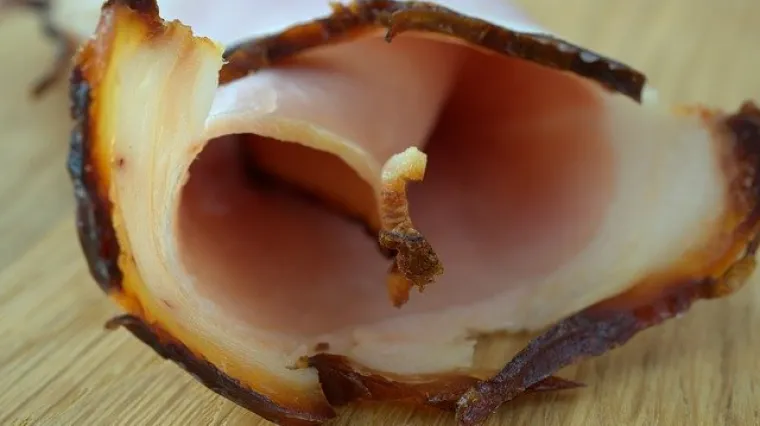 Kako prepoznati pokvareno suho meso