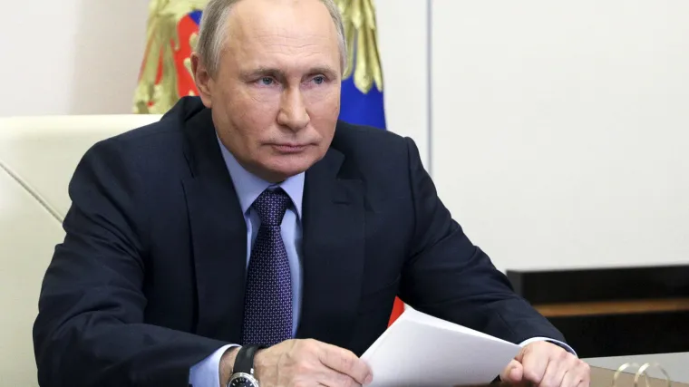 Želi istaknuti ulogu mu&scaron;karca u obitelji: Putin uredbom proglasio Očev dan u čast očeva koji odgajaju djecu