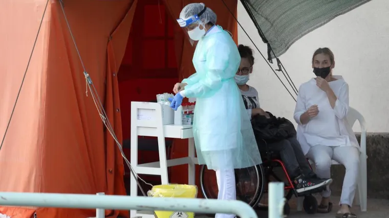 Opet veliki broj preminulih: U 24 sata umrlo 18 ljudi, gotovo 2000 novih slučajeva zaraze