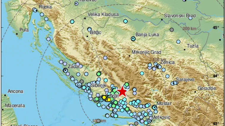 Potres jačine 4,6 prema Richteru pogodio Dalmaciju: U Trilju su se oglasile sirene, građani iza&scaron;li na ulice