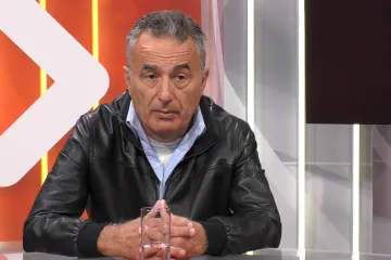 'Broj zaposlenih u javnom sektoru treba prepoloviti. Možete otići na bolovanje na jedno 5-6 godina i nikom ništa...'