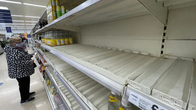Police trgovina sve praznije, cijene lete u nebo: 1 od 6 Britanaca u zadnja 2 tjedna nije mogao kupiti osnovne namirnice