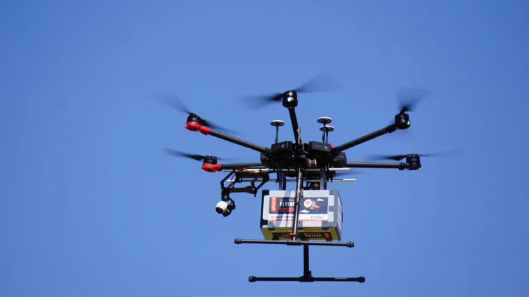 Zasad svi testiraju, ali nije ba&scaron; tako jednostavan put do sveopćeg kori&scaron;tenja dronova: 'Te sve dostave, pizze, hamburgeri, to se sve napravilo, ali u kontroliranim uvjetima'