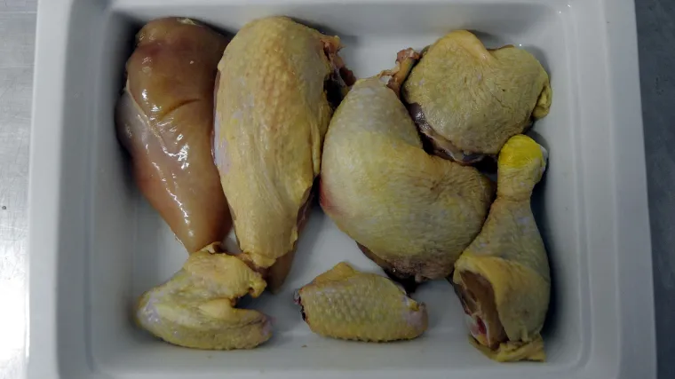 Hitna obavijest: U piletini pronađena opasna bakterija, nemojte ju konzumirati