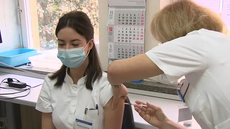 Uskoro kreće cijepljenje trećom dozom, a RTL Danas saznaje sve o tome: Evo kome treba i kada ćete se moći cijepiti